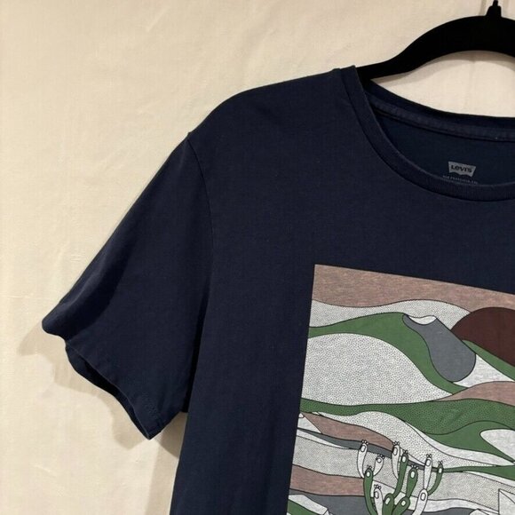 Levi's Men's Navy Graphic Short Sleeve Tee Size Large Southwestern 100% Cotton - Picture 3 of 10